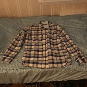 XL men’s button down shirt